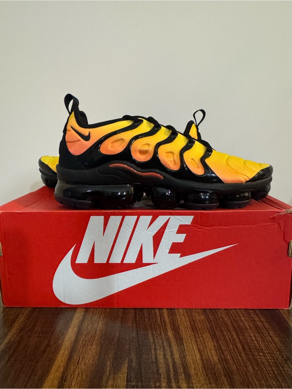 NEE IN BOX Nike Air Vapormax ‘Sunset’